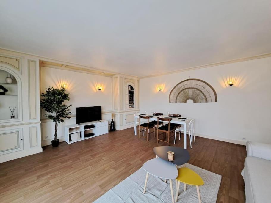 Апартаменты Magnifique T3 Avec Balcon Au Pied Du Metro Colbert Туркуэн Экстерьер фото